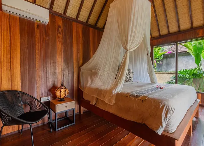 Niluh Private Pool
