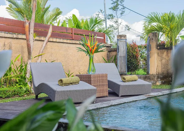 Niluh Private Pool