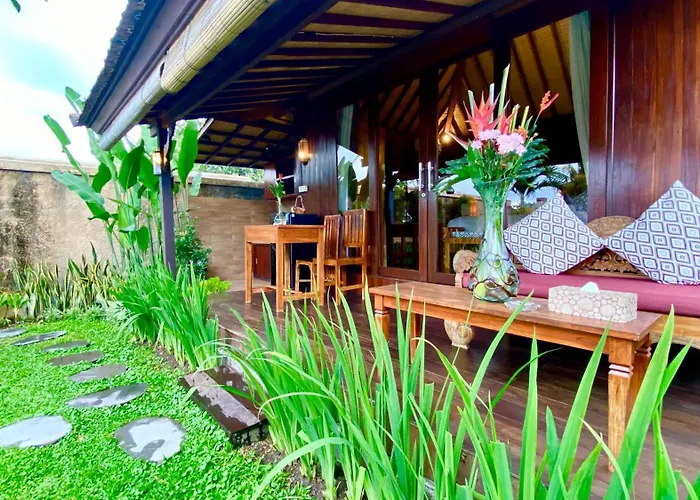 Niluh Private Pool 别墅 乌布