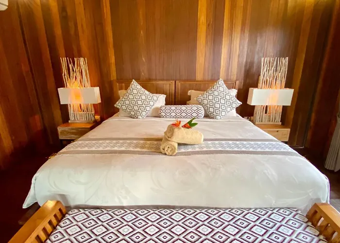 Niluh Private Pool 别墅